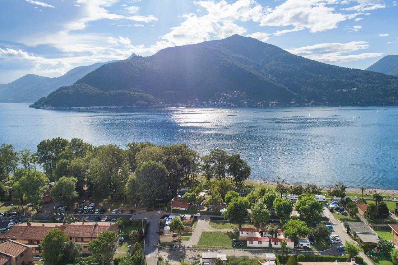 The Camp By Maggiore Suites Maccagno Bagian luar foto
